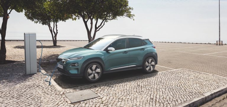 A Kona Electricet nyugodtan töltheted 100%-ra – sőt, a gyár kifejezetten kéri